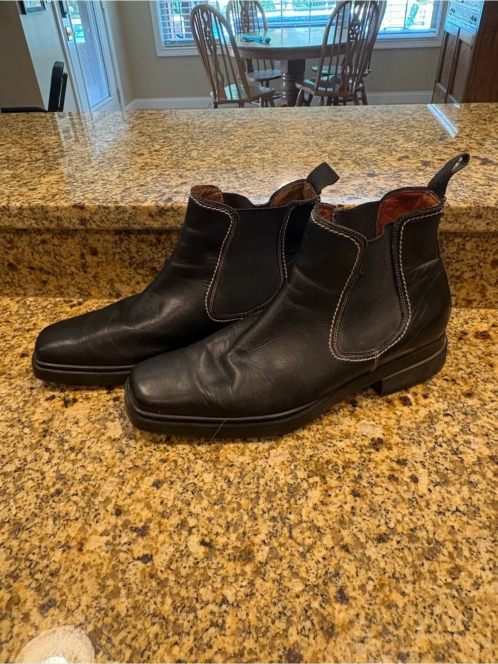 Donald Pliner Shine Nappa Chelsea Boots Men’s 11 Black Leather Square Toe